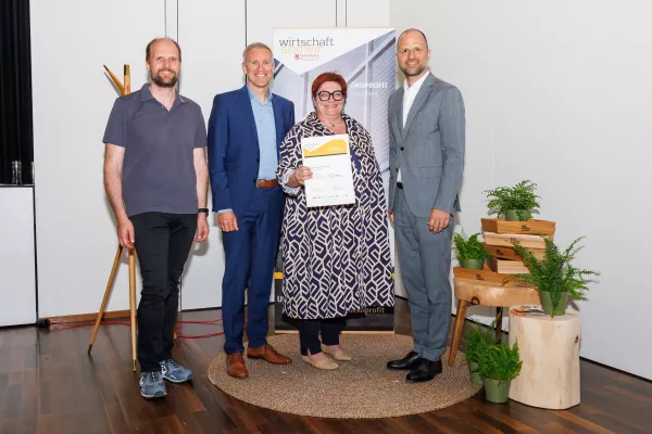 Bild: Fink Zeitsysteme erhält ÖKOPROFIT-Zertifizierung