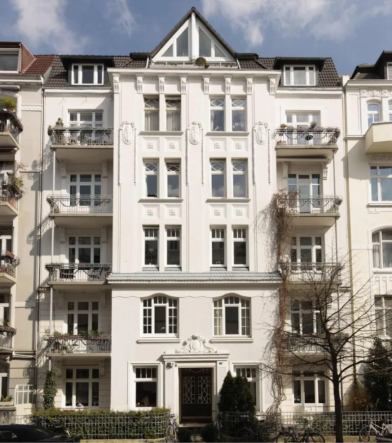 Beim Kauf eines Altbaus sollte man auf versteckte Mängel achten. Foto: BHW Bausparkasse / immowelt.de