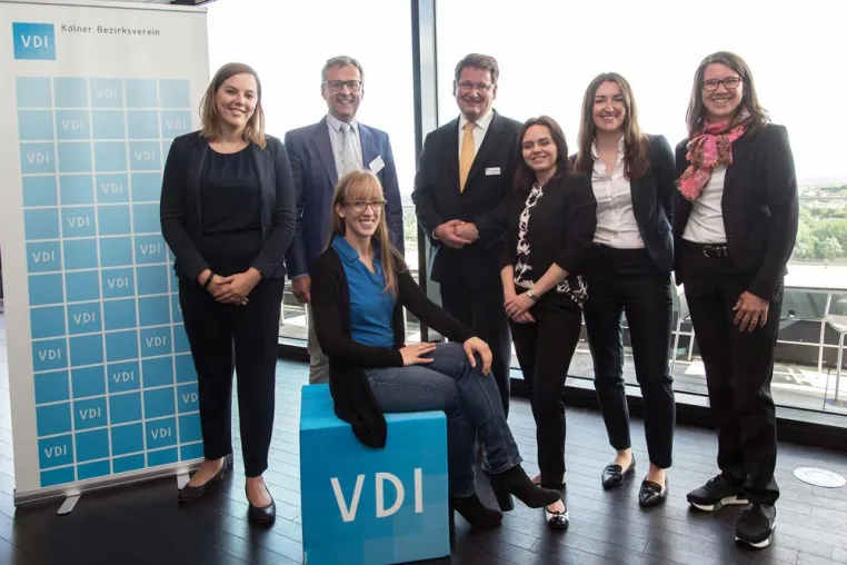Frauenförderung bewegt den VDI Kölner Bezirksverein Bild: Frauenförderung bewegt den VDI Kölner Bezirksverein