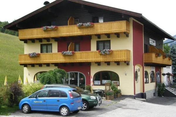 Bild: flugfieber-Hotel Annerlhof in Maria Alm im neuen Look