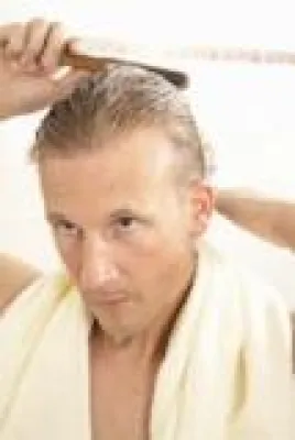 Bild: Das Haar und O für Männerköpfe – Haarpflegetipps für das starke Geschlecht