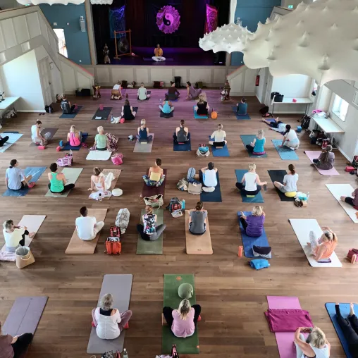 Bild: Von Somatic Yin bis LSD Yoga: Der 11. YogaFreiraumTag in Lauterbach