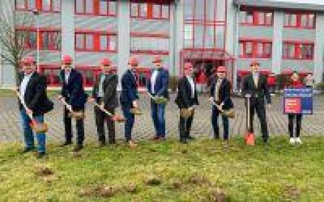 Bild: glatthaar-fertigkeller investiert in die Zukunft