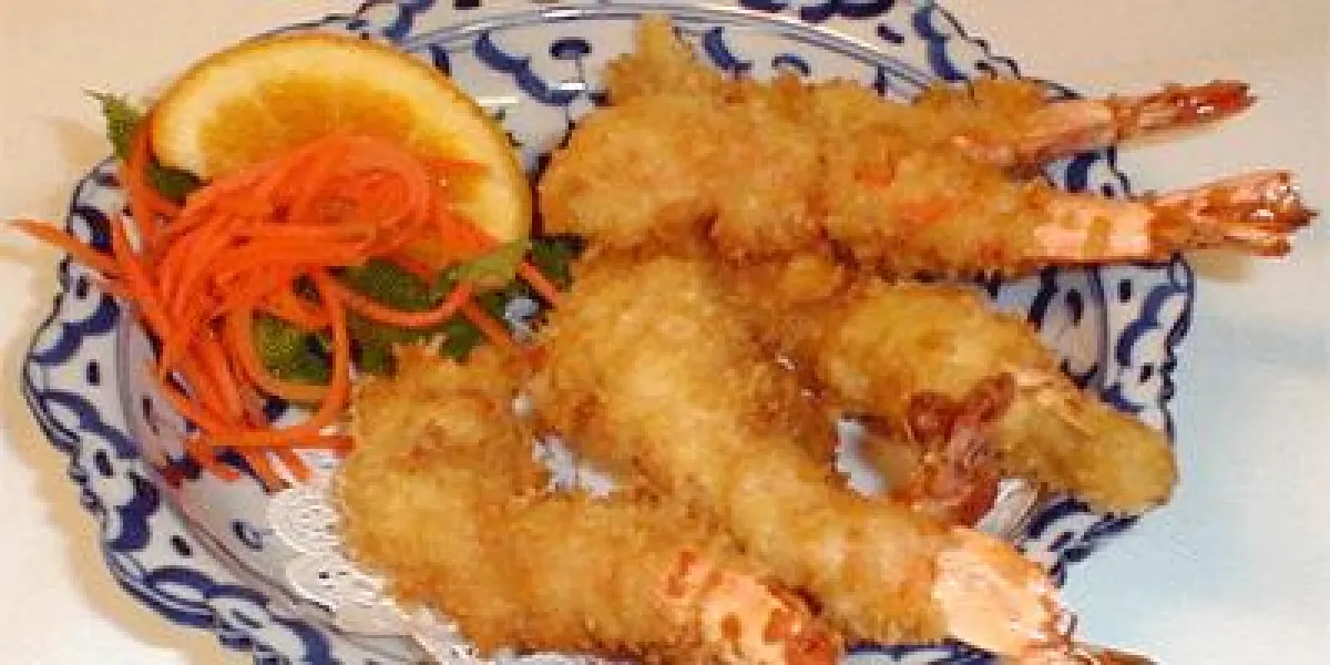 Frittierte Langusten im Bierteig