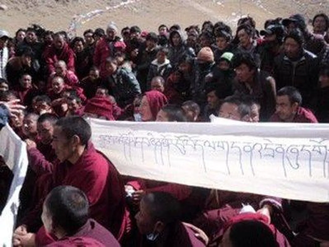 Protest von Mönchen in Tridu in Qinghai im Januar
