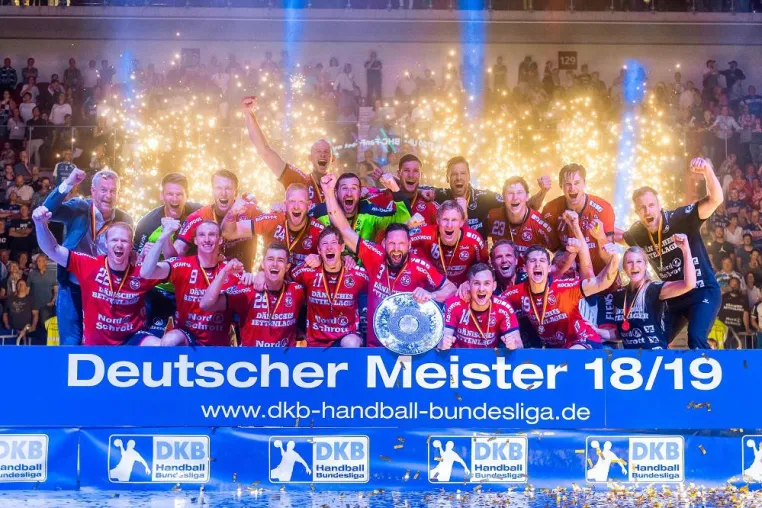 Erfolgreiche Titelverteidigung: SG Flensburg-Handewitt gewinnt in ERIMA erneut den deutschen Meistertitel Bild: Erfolgreiche Titelverteidigung: SG Flensburg-Handewitt gewinnt in ERIMA erneut den deutschen Meistertitel