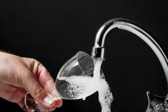 Wasserqualität: Wie gut ist das Wasser aus der Leitung? Bild: Wasserqualität: Wie gut ist das Wasser aus der Leitung?