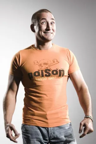 Murat Topal: „TSCHÜSSI COPSKI ! Ein Cop packt ein“ - Reality-Comedy Bild: Murat Topal: „TSCHÜSSI COPSKI ! Ein Cop packt ein“ - Reality-Comedy