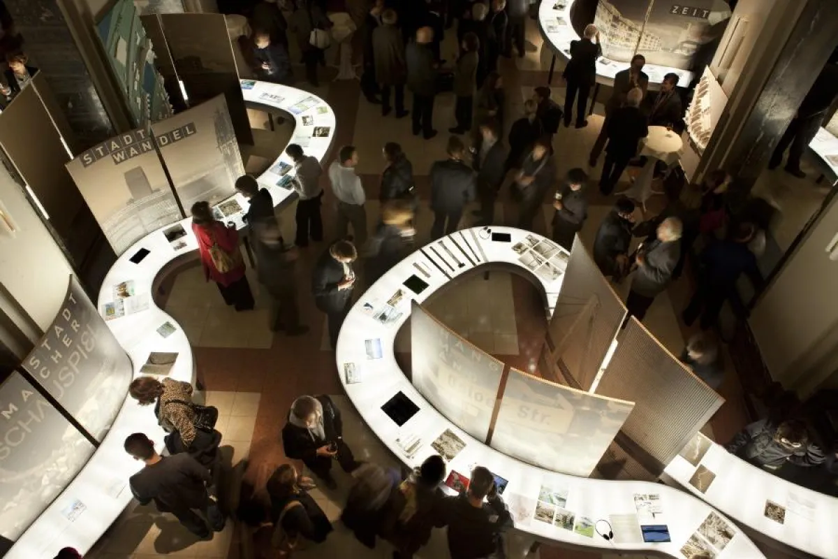 Blick in Die Ausstellung. Foto: Claudia Dreysse