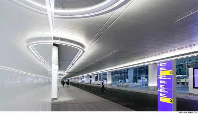 Bild: Flughafen Frankfurt mit moderner LED-Beleuchtung von LMT