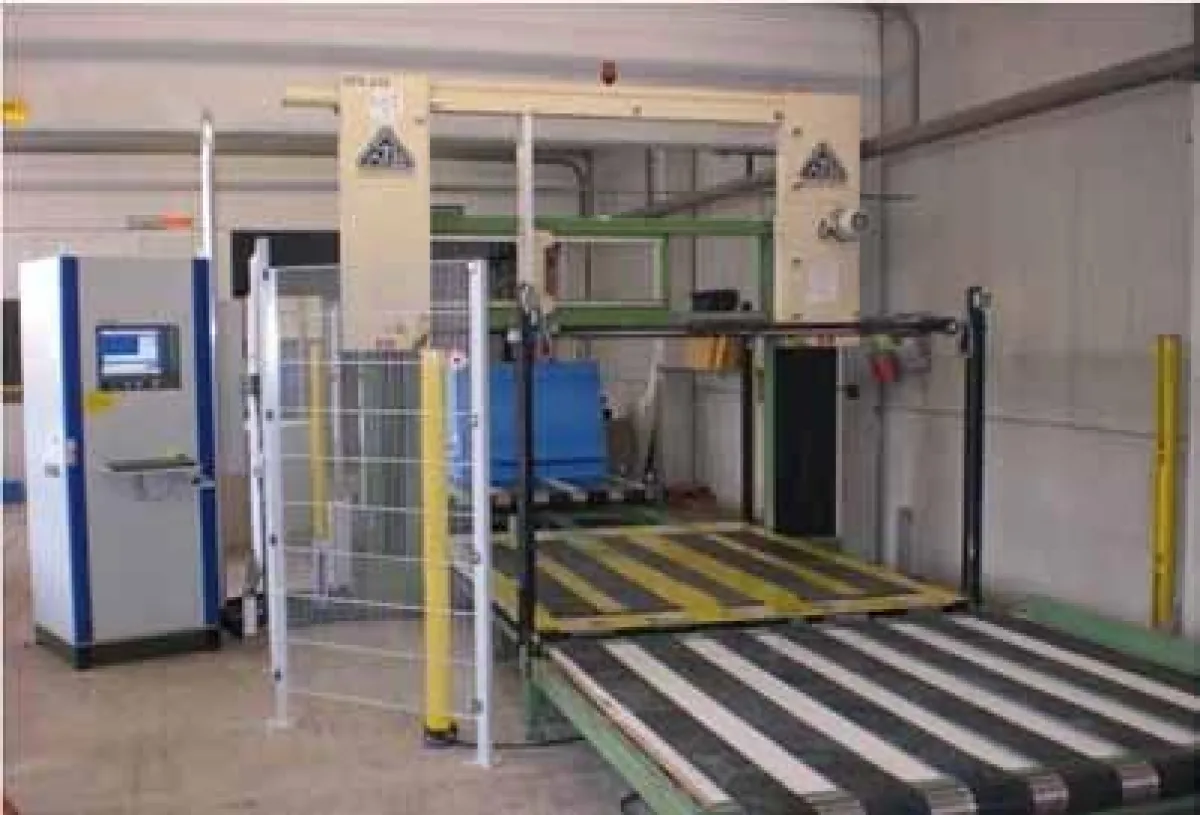 Retrofit controller conversion on a contour cutting machine with CE conformity