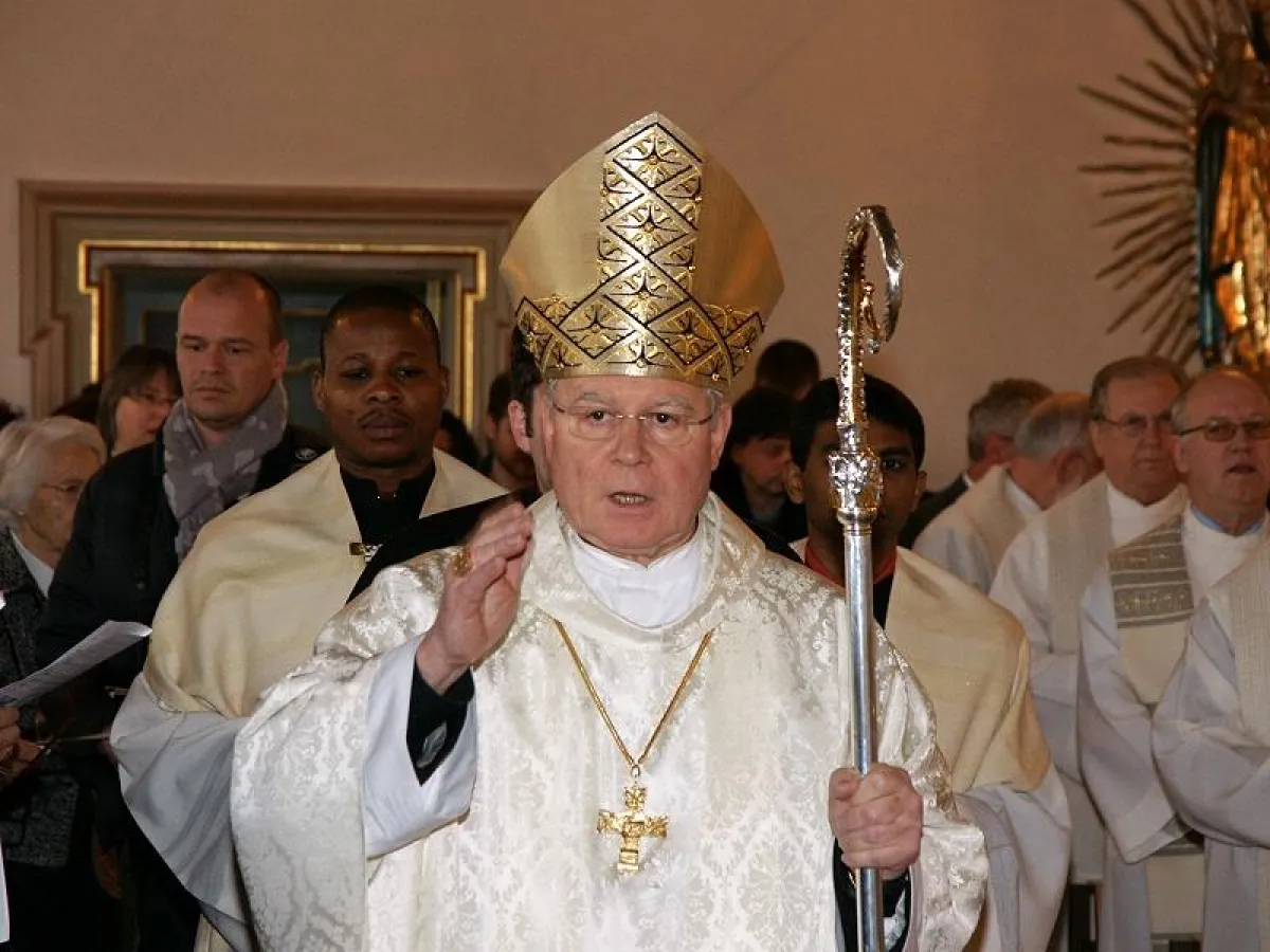 Bischof Dr. Konrad Zdarsa beim Benediktbeurer Don-Bosco-Fest (Foto: Hermann Kuhn)