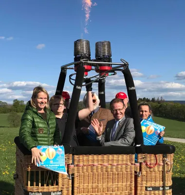 Bild: 13. u. 14. September – Schon 31 Heißluftballone bei der 1. Montgolfiade Oberharz