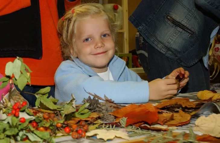 Bild: Buntes Herbstbasteln im Wildpark Schwarze Berge