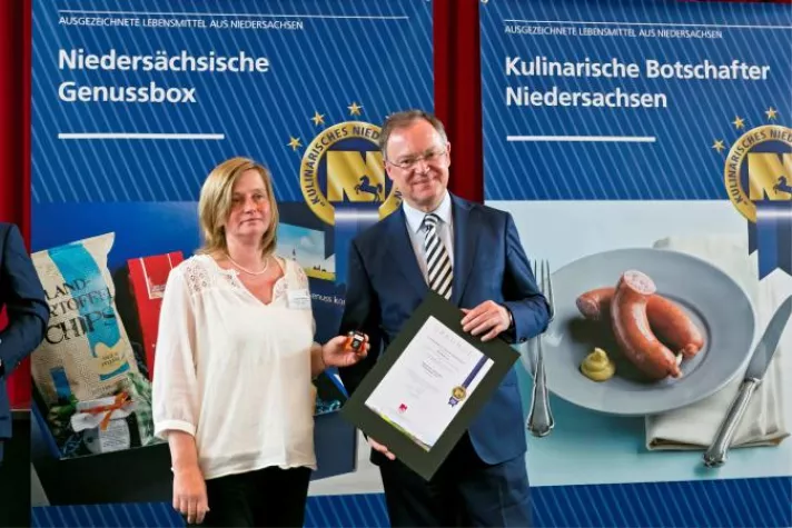 Ministerpräsident Stephan Weil ernennt „Kulinarische Botschafter Niedersachsen 2014“ Bild: Ministerpräsident Stephan Weil ernennt „Kulinarische Botschafter Niedersachsen 2014“