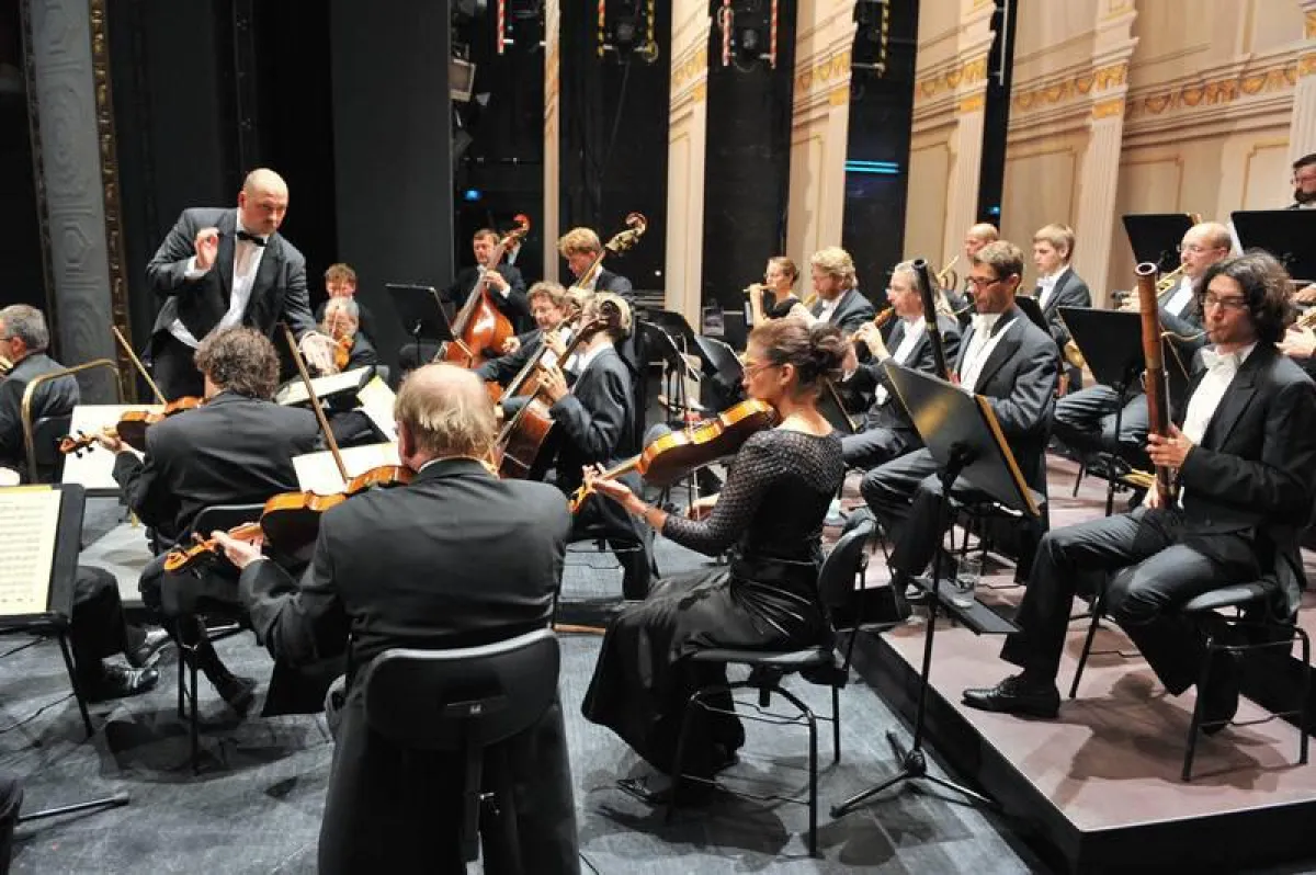Die Chursächsische Philharmonie im König Albert Theater Bad Elster