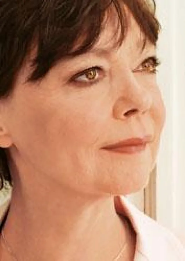 Simone Rethel stellt ihr Buch ?Sag nie, du bis zu alt? vor