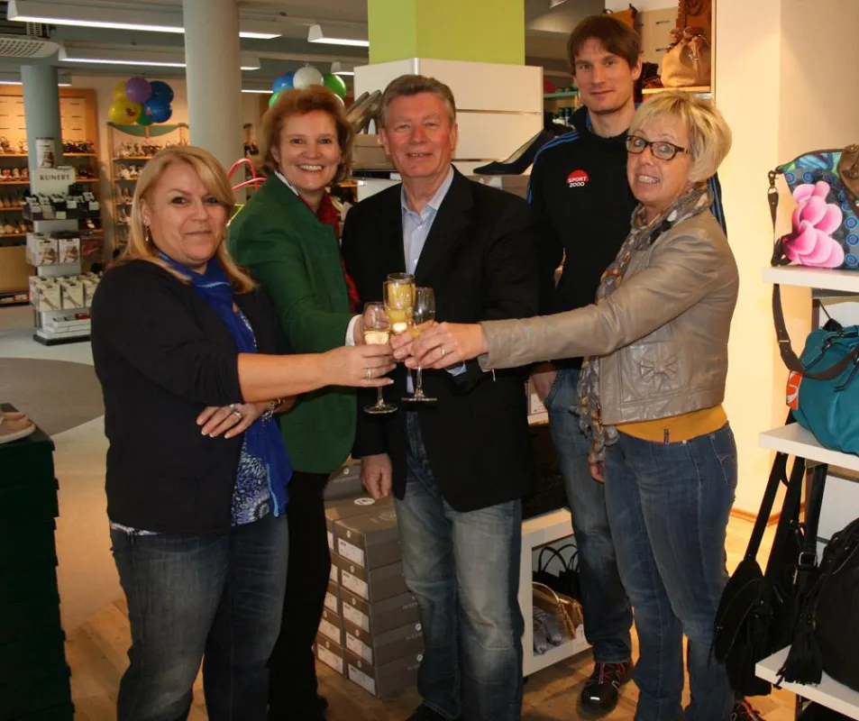 Feierten gemeinsam das 20-Jahr-Jubiläum:Sonja Seidl, Christine, Josef&Andreas Picher, Trude Pürrer