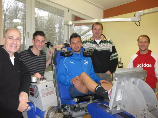 Bild: Fußballer Oliver Beer im Ambulanten Rehazentrum Bad Endorf