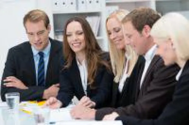 GmbHs mit hervorragenden Bewertungen und Referenzen zum Verkauf Bild: GmbHs mit hervorragenden Bewertungen und Referenzen zum Verkauf