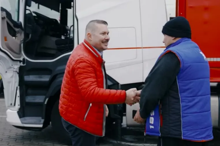 Effiziente LKW-Fahrer-Vermittlung mit Pesbe GmbH Bild: Effiziente LKW-Fahrer-Vermittlung mit Pesbe GmbH