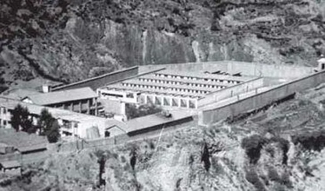 Bild: Tibetischer Schüler wegen antichinesischem Protest verhaftet