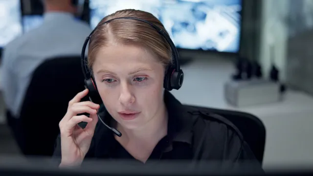 e*loquentia: Die KI-gestützte Übersetzungslösung für Leitstellen von Rettungsdienst und Feuerwehr Bild: e*loquentia: Die KI-gestützte Übersetzungslösung für Leitstellen von Rettungsdienst und Feuerwehr