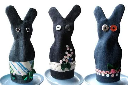 Osterbrunch mit süßen Hasen Bild: Osterbrunch mit süßen Hasen