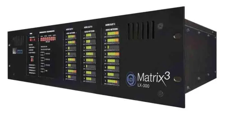 Bild: Matrix3 von Meyer Sound bei SHOWTEC