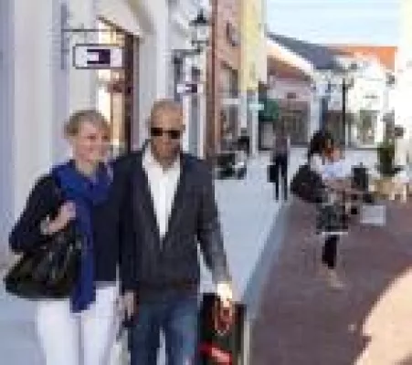Bild: Designer Outlet Berlin - Der Mode-Herbst ist da