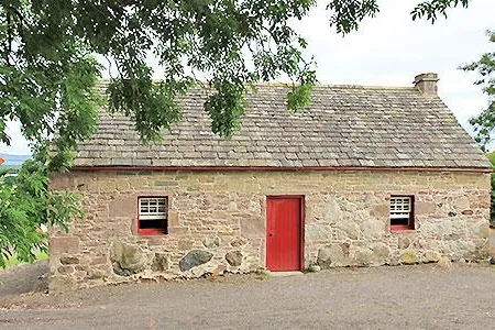 Auf historischen Wegen: Reuthers besucht nun bei jeder Schottland Motorradreise auch das Davidson Cottage Bild: Auf historischen Wegen: Reuthers besucht nun bei jeder Schottland Motorradreise auch das Davidson Cottage