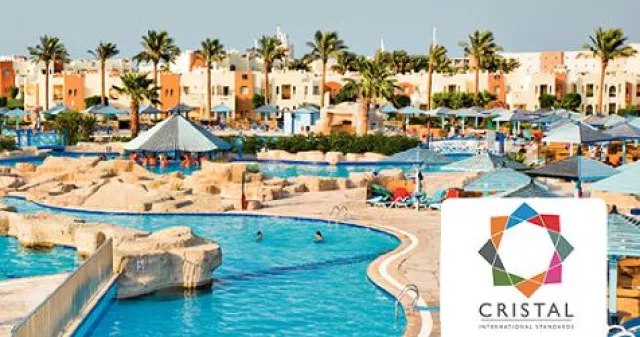 Bild: SUNRISE Resorts & Cruises wird mit zwei E-Cristal Awards für 2015 ausgezeichnet.