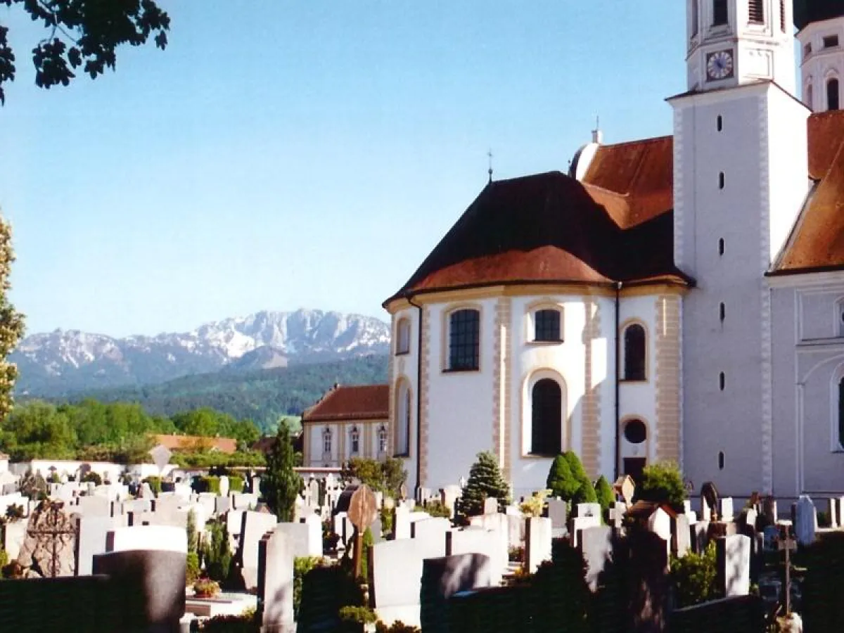 Der Benediktbeurer Friedhof