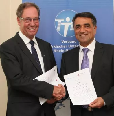 HdWM und Verband türkischer Unternehmer Rhein-Neckar e.V. (TID) gehen nachhaltiges Bündnis ein Bild: HdWM und Verband türkischer Unternehmer Rhein-Neckar e.V. (TID) gehen nachhaltiges Bündnis ein