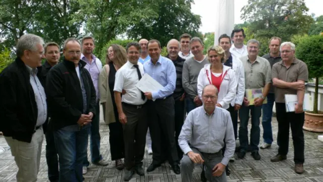 Bild: DGOI-Fortbildung: Implantologie für Zahnärzte und Zahntechniker zur Anwendung des SKY fast & fixed Konzeptes