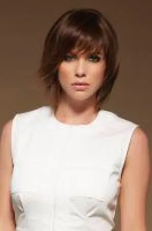 Bild: Lohnt sich eine Echthaarperücke? Muss es eine Perücke aus Echthaar sein?