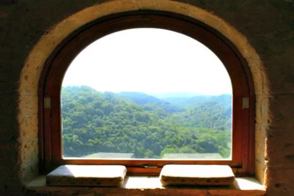 Wo die Toskana noch wild ist: Zu Gast im Felsendorf Pitigliano – Entdeckungstouren durch die Maremma Bild: Wo die Toskana noch wild ist: Zu Gast im Felsendorf Pitigliano – Entdeckungstouren durch die Maremma