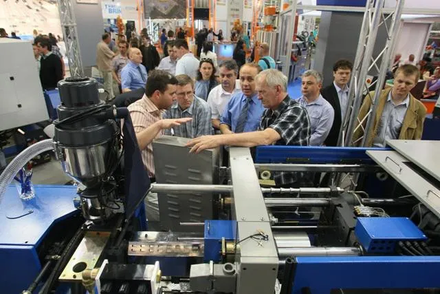 Bild: PLASTPOL – 17. Internationale Messe für Kunststoff- und Gummiverarbeitung im Mai 2013