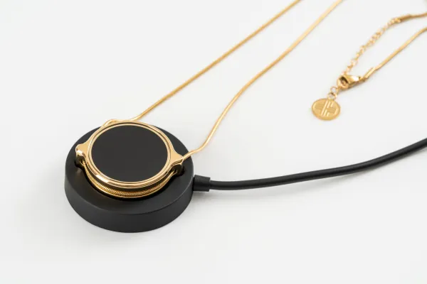 Bild: ThymusSmart® V2 Pro: Schweizer Lifestyle-Wearable rückt die Thymusdrüse in den Fokus