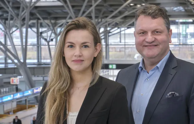 Bild: Wöllhaf-Gruppe fokussiert Aktivitäten am Flughafen STR