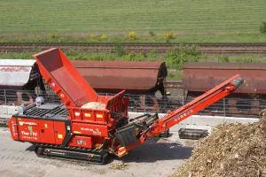 Bild: Zerkleinerung von Holz, Müll und Metall - Zeppelin Power Systems motorisiert Spezialmaschinen von Hammel
