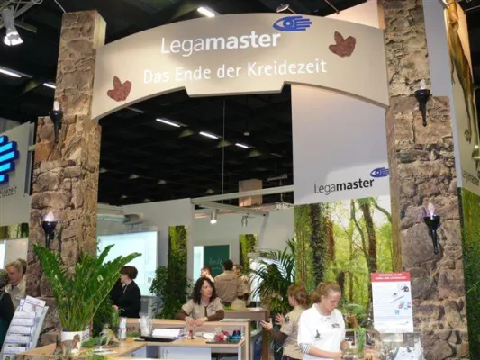 Bild: Erfolg von Legamaster auf der didacta 2010 zeigt: Lehrer sind keine Dinosaurier