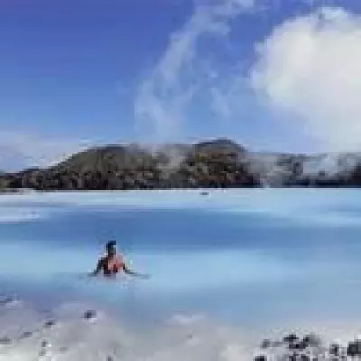 Bild: Wellness und Weihnachtsmakt in Reykjavik