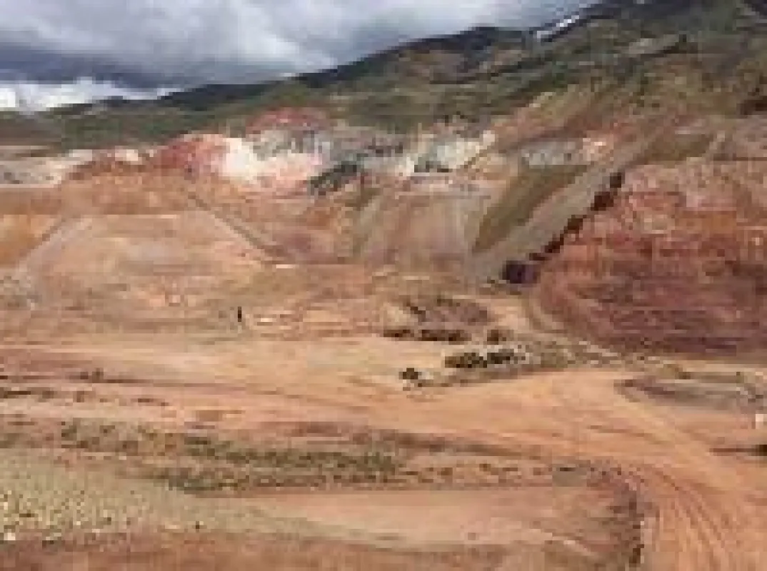 Luftaufnahme Mine