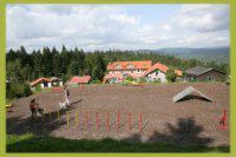 Bild: Landhotel Haus Waldeck in Bayern mit einem Angebot zum Sparpreis