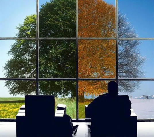 Bild: Alster Print Media informiert: Sonnenschutzfolie reguliert das Raumklima und spart Energie