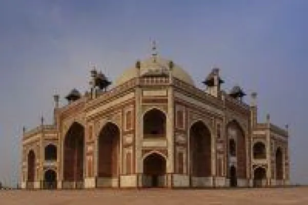 IndienReisen.com bietet Strategien für Geldentwertung an - Probleme von deutschen Touristen in Indien Bild: IndienReisen.com bietet Strategien für Geldentwertung an - Probleme von deutschen Touristen in Indien