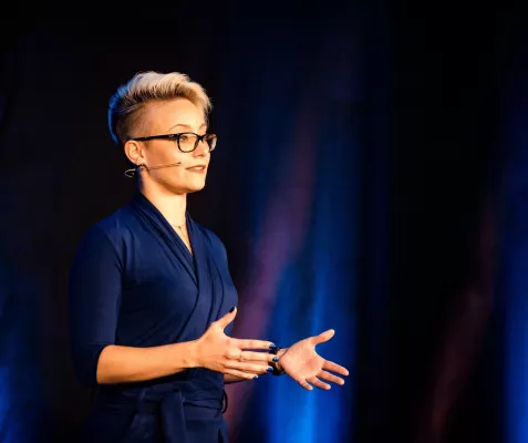 Bild: In 4 Minuten zum Weltrekord – Bianca Paulus holt sich Rednerpreis