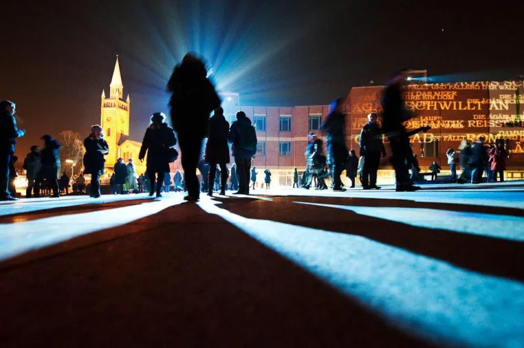Bild: N&M: Licht-Installation für Berliner „Lange Nacht der Museen“