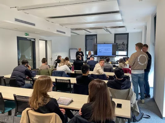 bbw Hochschule: Semesterstart auf neuem Campus Bild: bbw Hochschule: Semesterstart auf neuem Campus